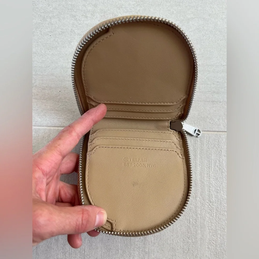 Telfar Wallet - Picture 2 of 2